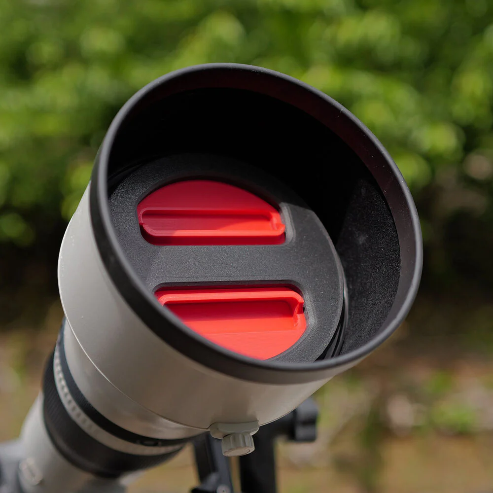 Bioluminous Front Lens Cap Canon RF 600mm f/4 L IS USM Lens (Red) - Image 3