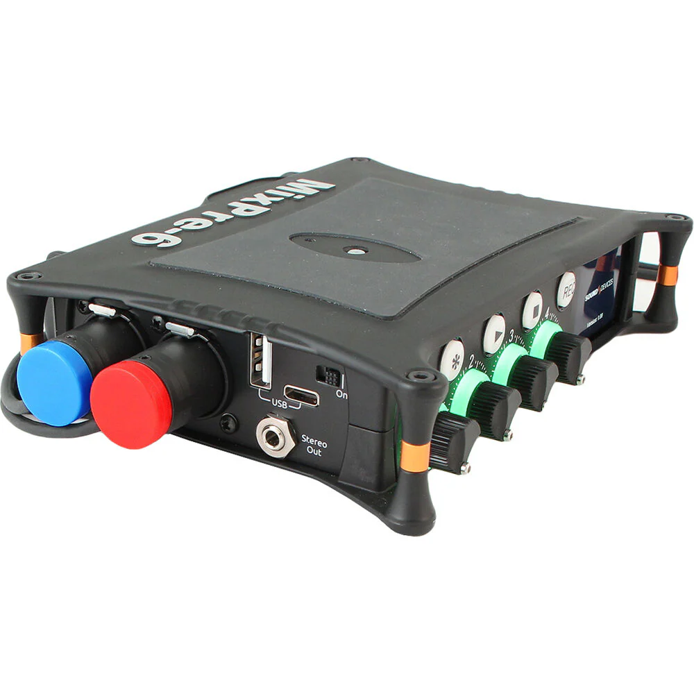 Cable Techniques Low-Profile XLR 5-Pin Female to 2 Low-Profile XLR 3-Pin Male Cable (18", Black with Blue and Red Caps) - Image 4