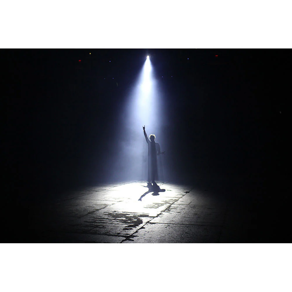 CHAUVET Hurricane 1000 Fog Machine with Manual and Wireless Remote Control - Image 9
