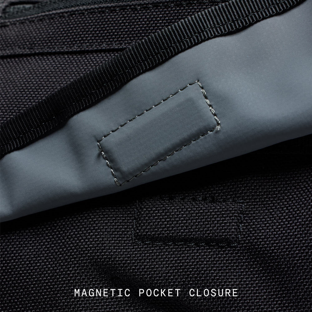Chrome Industries Citizen Messenger Bag (Indigo, 15L) - Image 5
