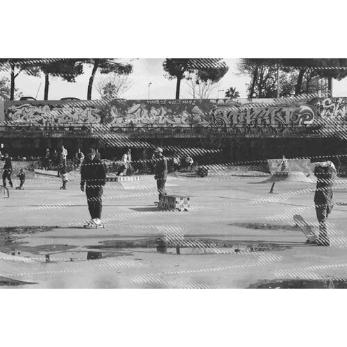 dubblefilm Glitch 200 B&W Negative Film (35mm Roll, 36 Exposures) - Image 3