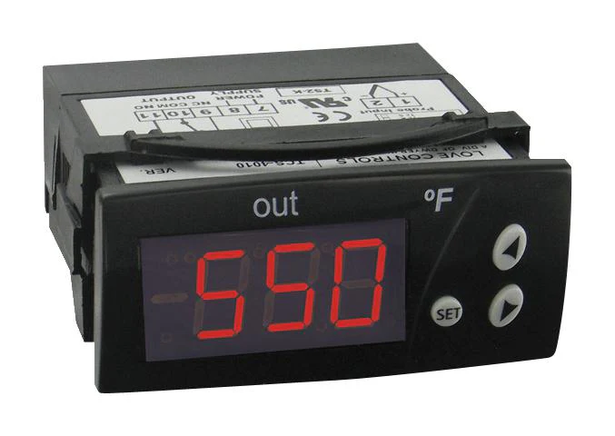 DWYER TCS-4021 Thermocouple Temperature Switch, J/K, 0 °C to 70 °C, 1%, 240 VAC, TCS Series