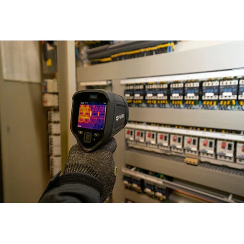 FLIR E8 Pro Thermal Imaging Camera - Image 5