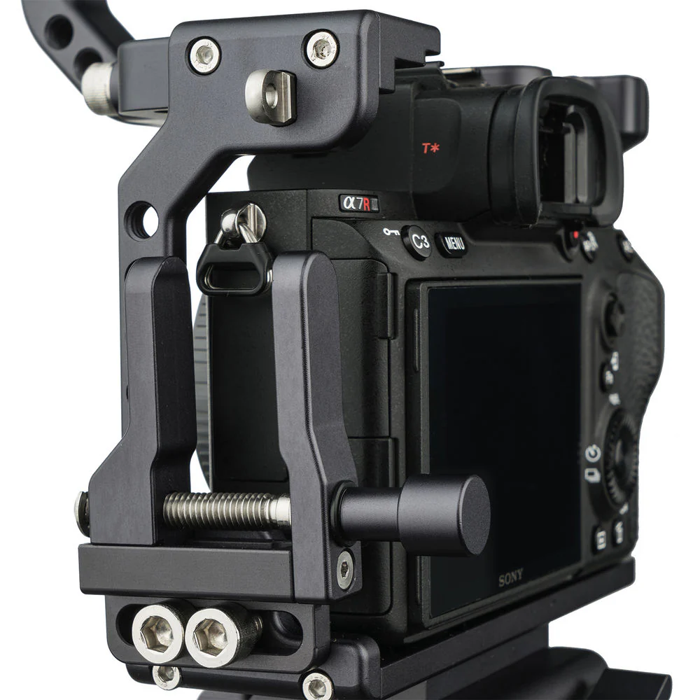 ikan STRATUS Complete Cage for Sony a7/a7R III Series Cameras - Image 7