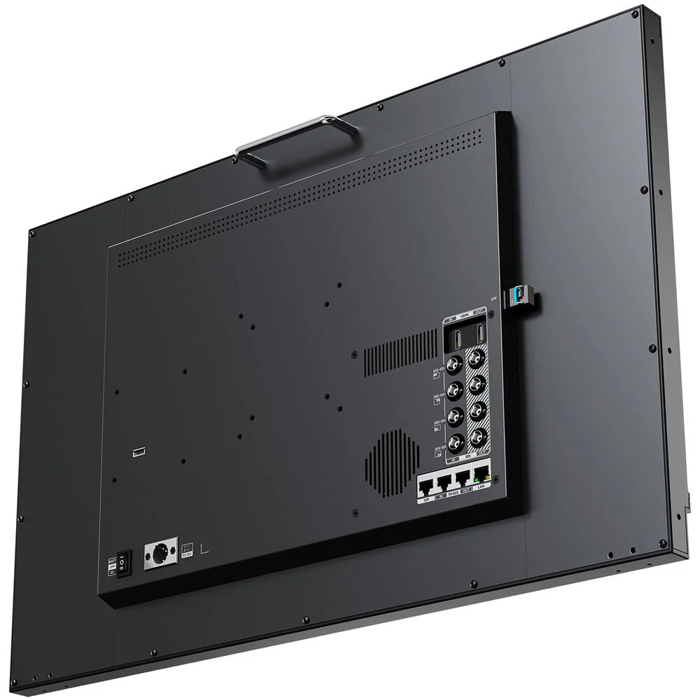 Lilliput Q28 28" 8K 12G-SDI Production Monitor with Carry Case (Gold Mount) - Image 6