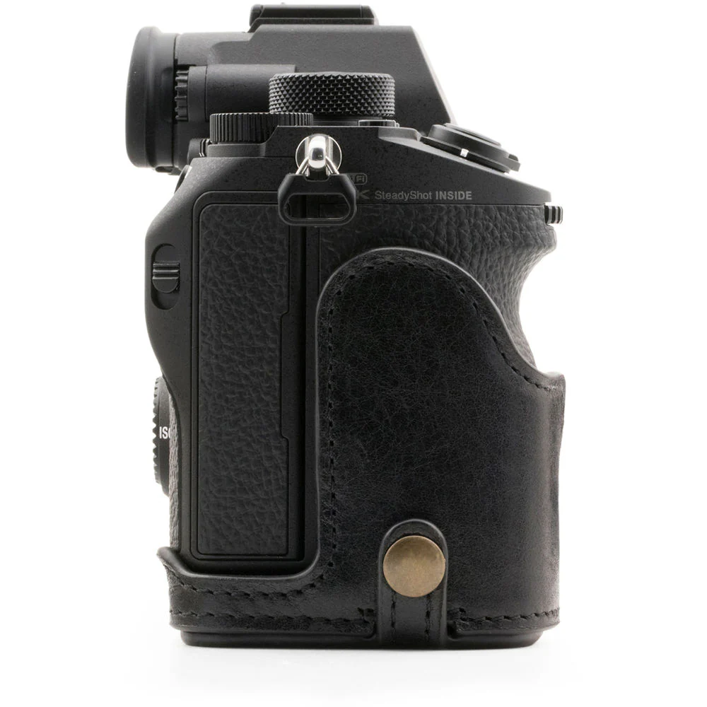 MegaGear Ever Ready Genuine Leather Camera Half Case and Strap for Sony Alpha a7 III, a7R III, a9 (Black) - Image 5