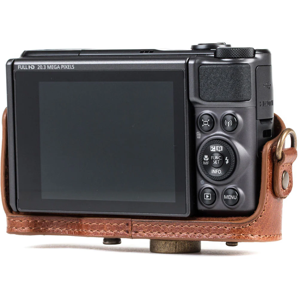 MegaGear Ever Ready Leather Camera Case for Canon PowerShot SX730 HS/SX740 HS (Dark Brown) - Image 5