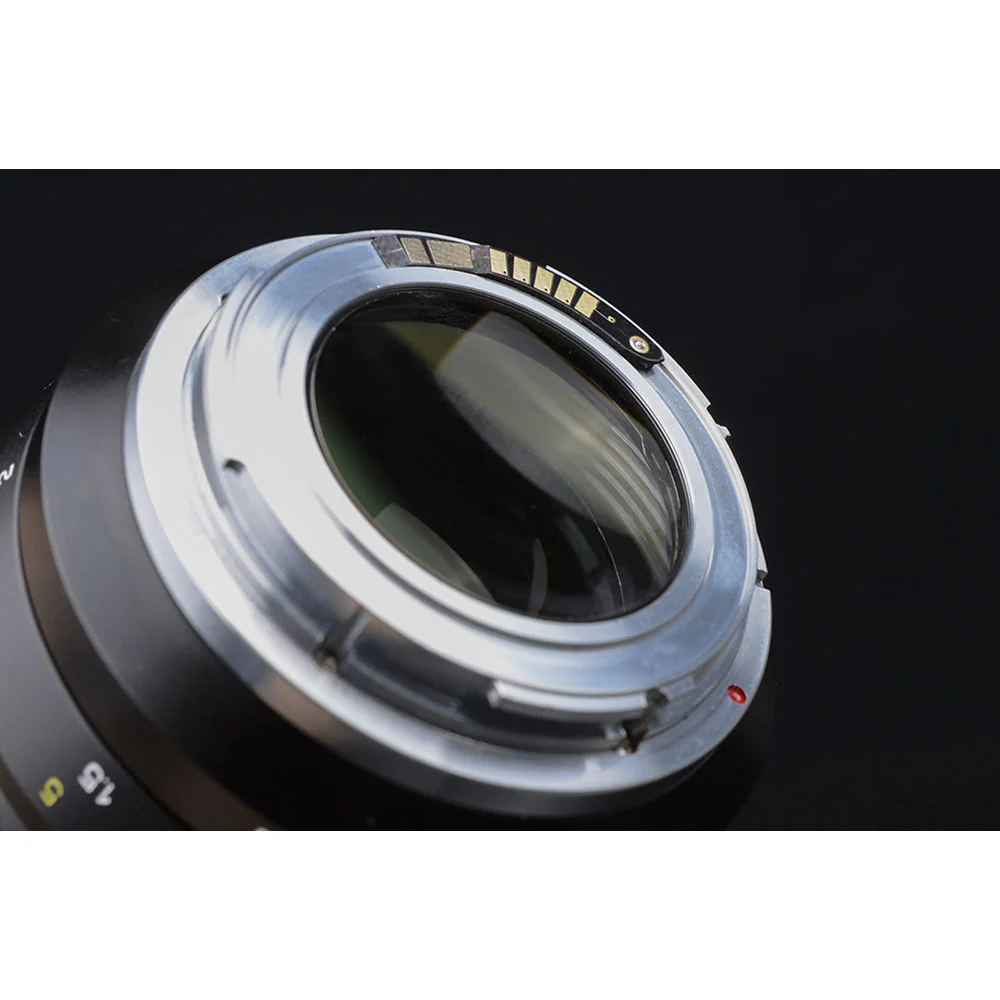 Mitakon Zhongyi Speedmaster 85mm f/1.2 Lens for Fujifilm G - Image 7