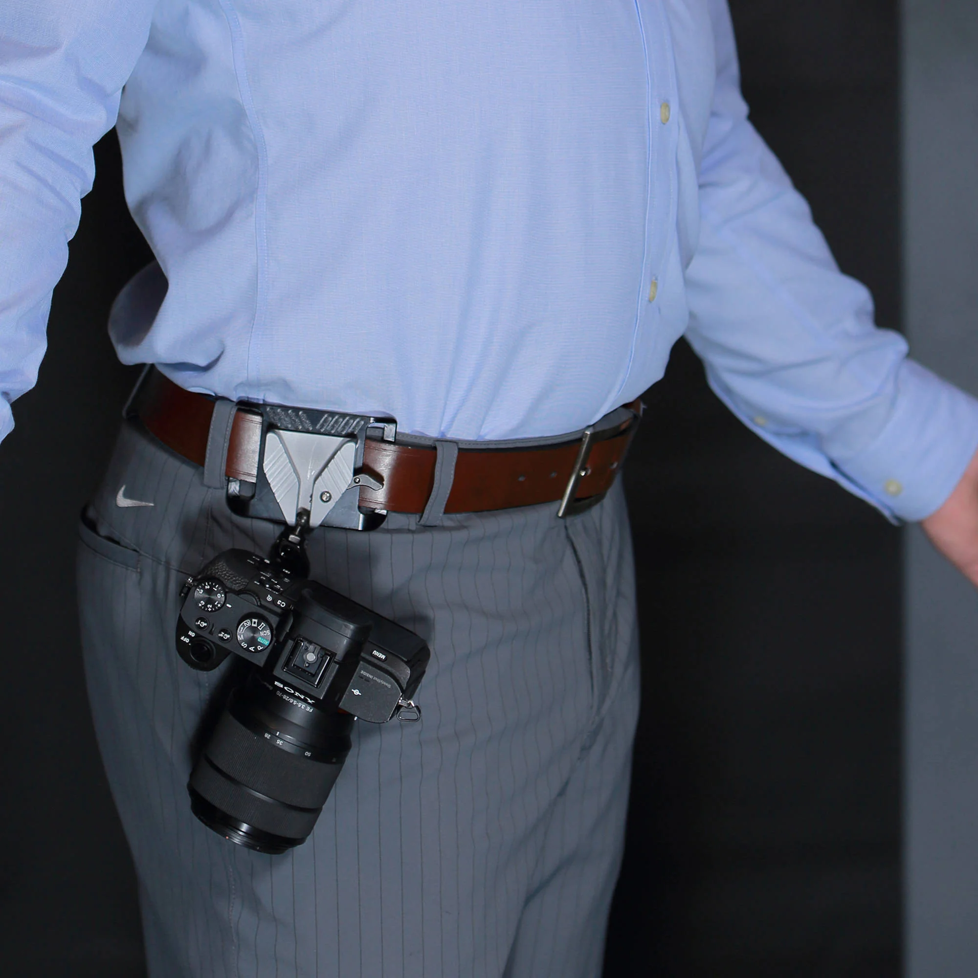 ProMediaGear SH1 Belt Holster with Sphere for DSLR and Mirrorless Cameras - Image 4