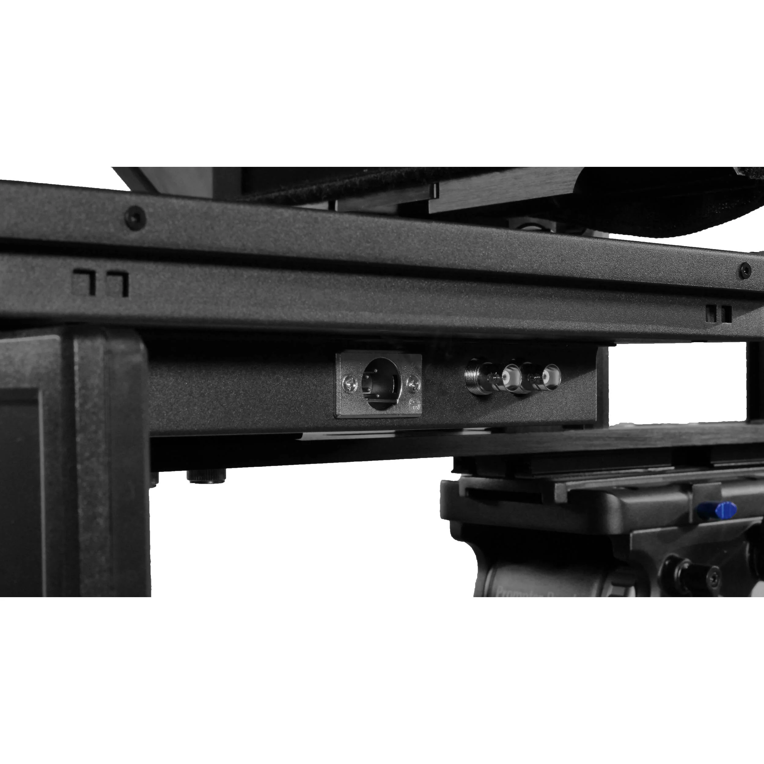 Prompter People Q-Gear Qpro 17" 400 NIT HDMI 3G-SDI Teleprompter and 15.6" 3G-SDI HDMI RGB IPS Talent Monitor - Image 4