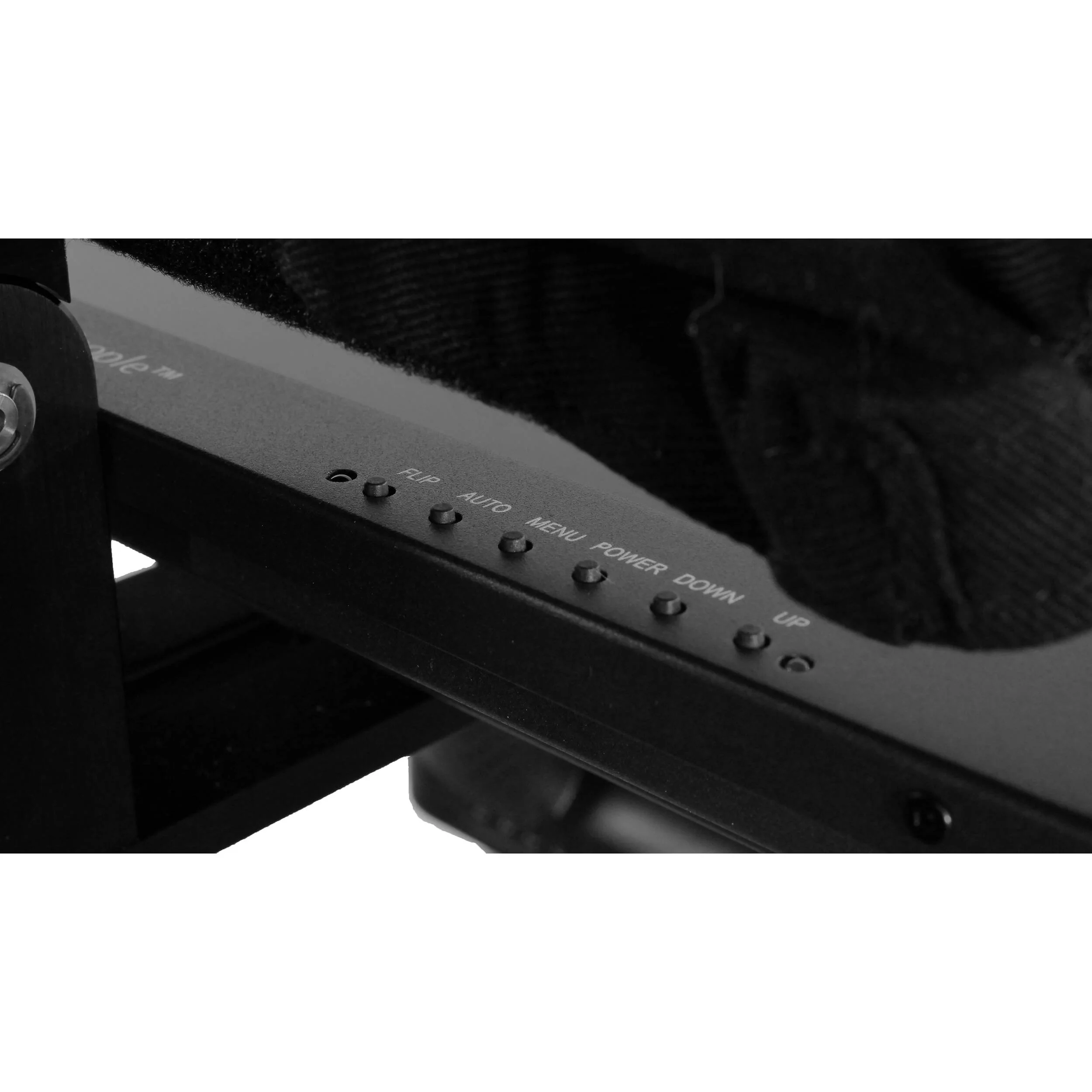 Prompter People Q-Gear Qpro 17" 400 NIT HDMI 3G-SDI Teleprompter and 15.6" 3G-SDI HDMI RGB IPS Talent Monitor - Image 6