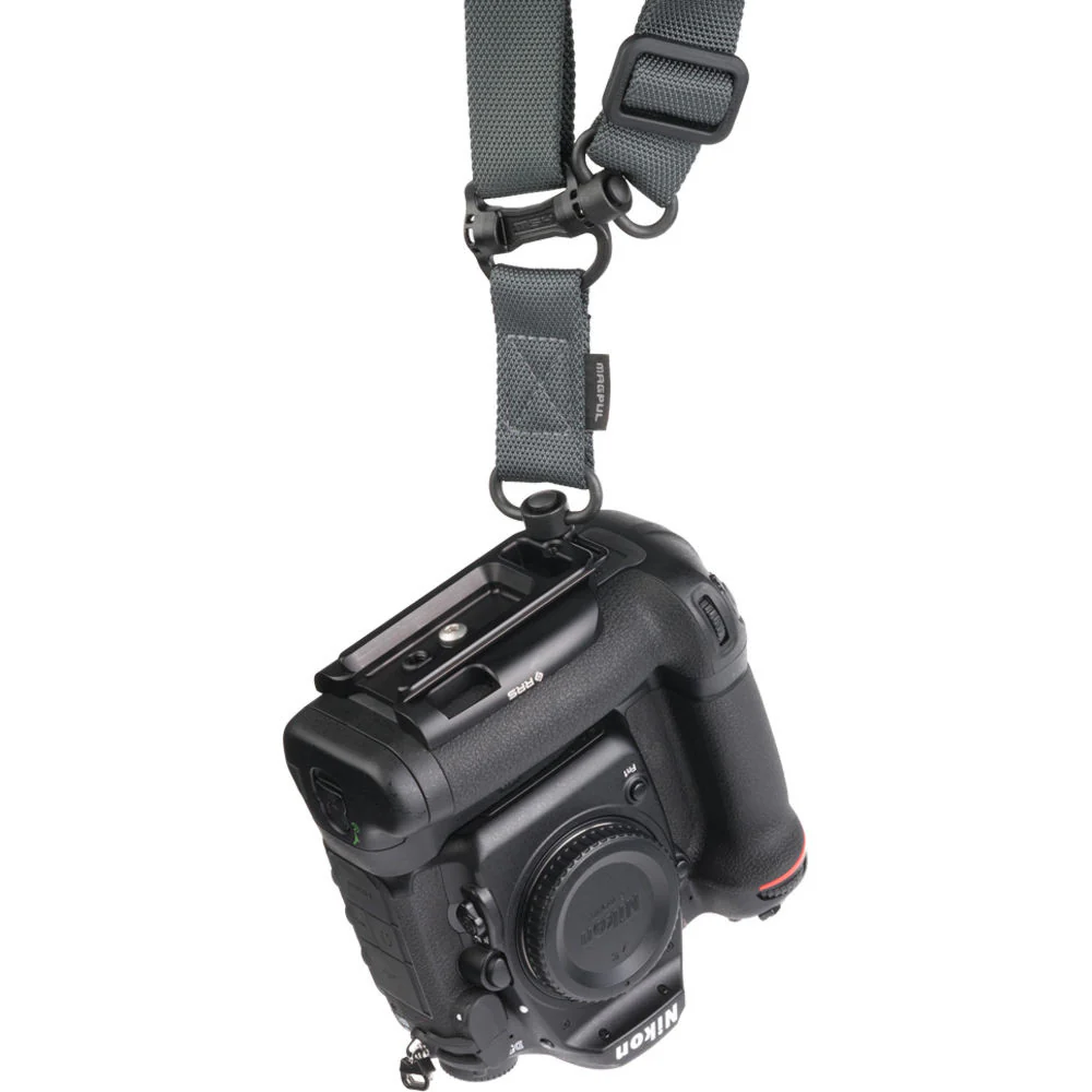 Really Right Stuff BMBD17 Base Plate for Nikon MB-D17 Battery Grip - Image 5
