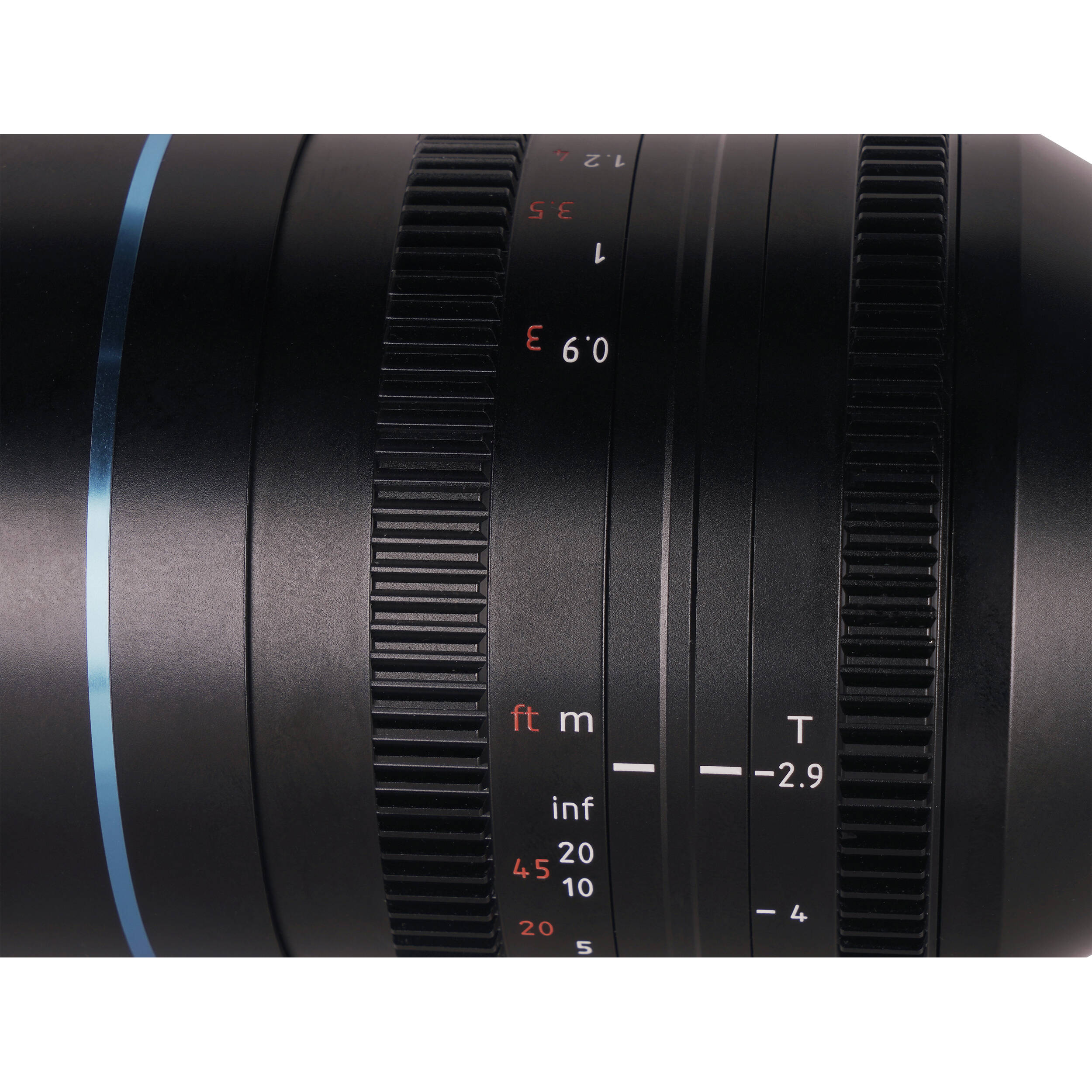 Sirui 135mm T2.9 1.8x Full-Frame Anamorphic Lens (Nikon Z-Mount) - Image 6