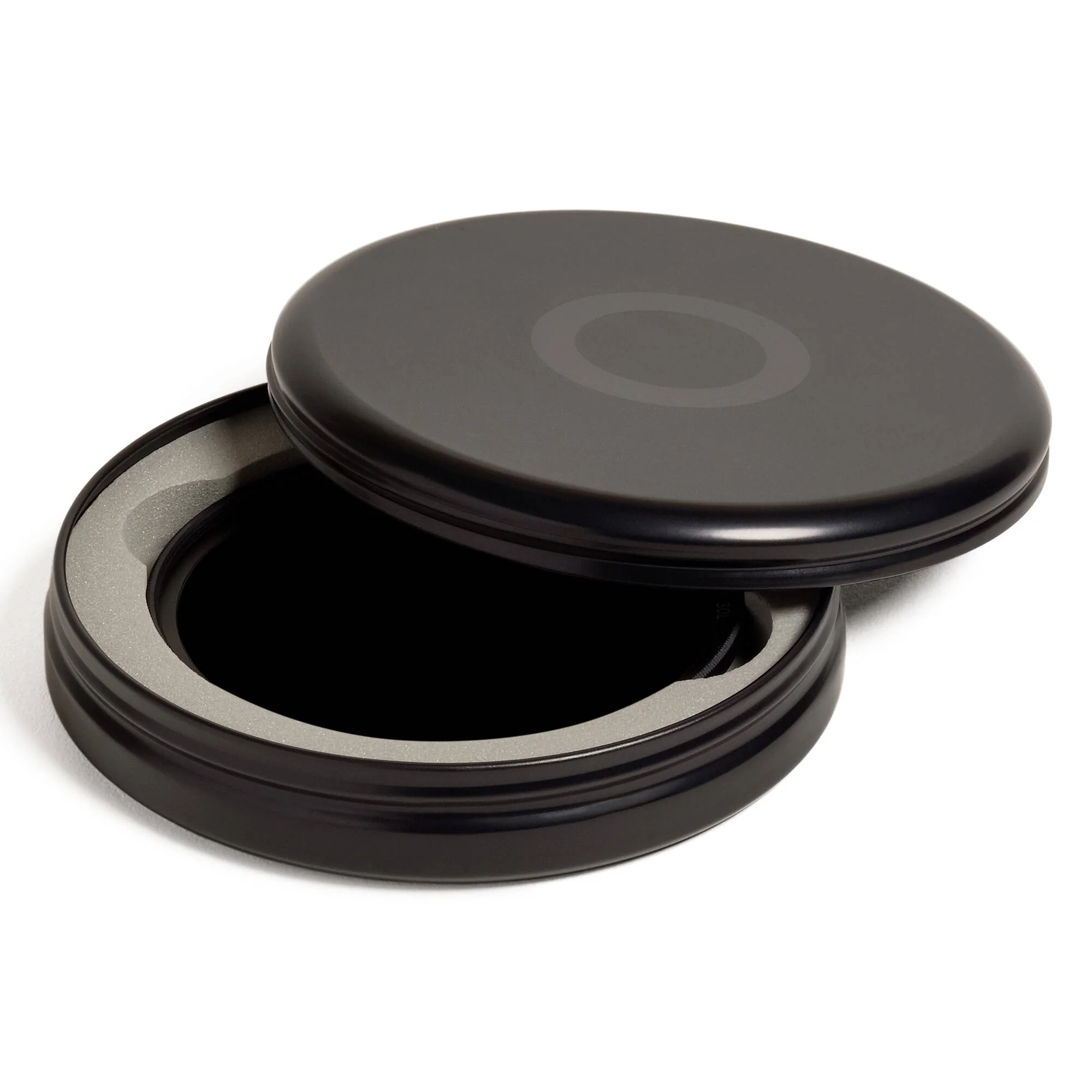 Urth ND2-400 (1-8.6 Stop) Variable ND Lens Filter (72mm) - Image 5