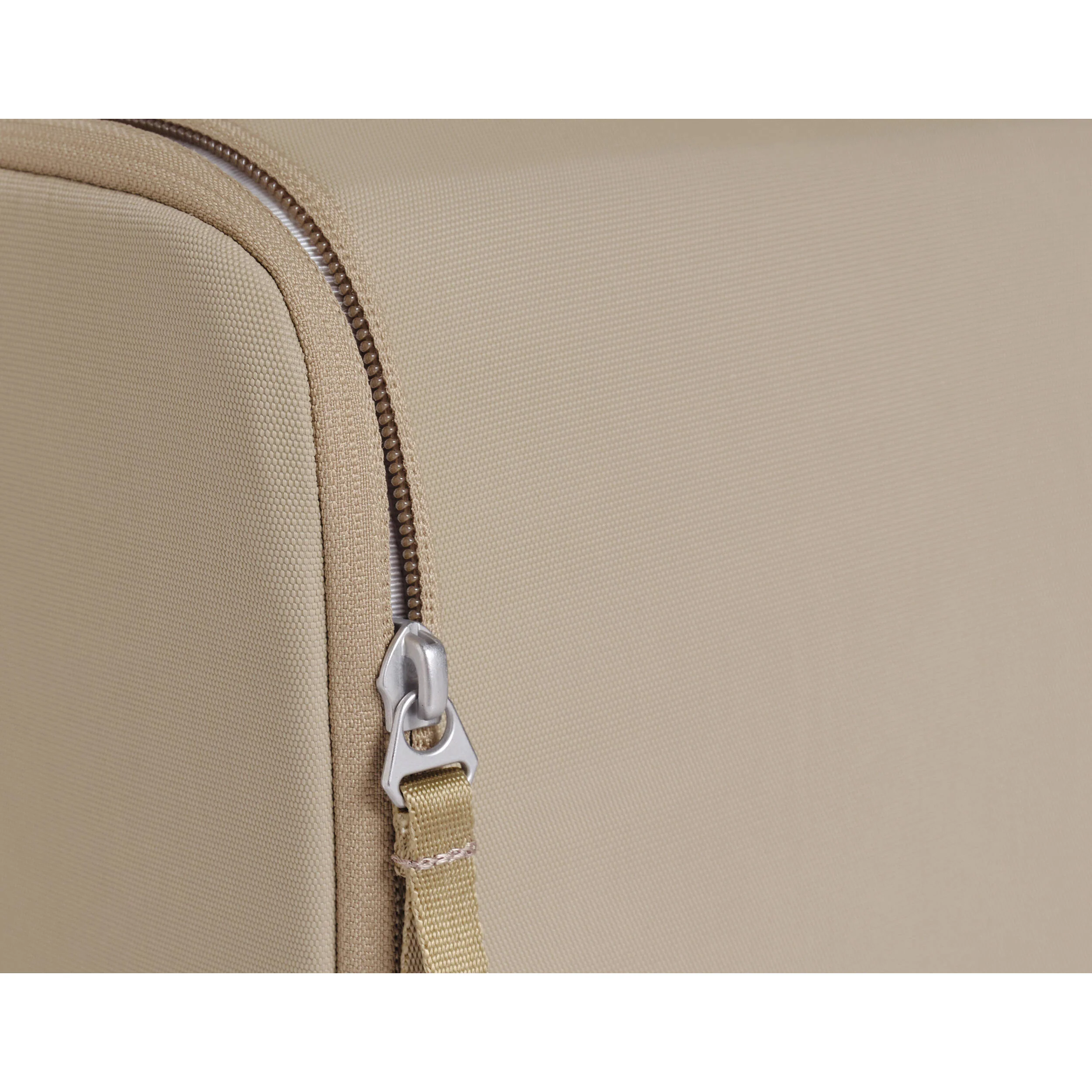 Urth Norite Medium 11.3L Camera Insert (Beige) - Image 5