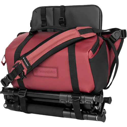 WANDRD ROGUE V2 Sling Bag (Rhone Burgundy, 9L) - Image 5
